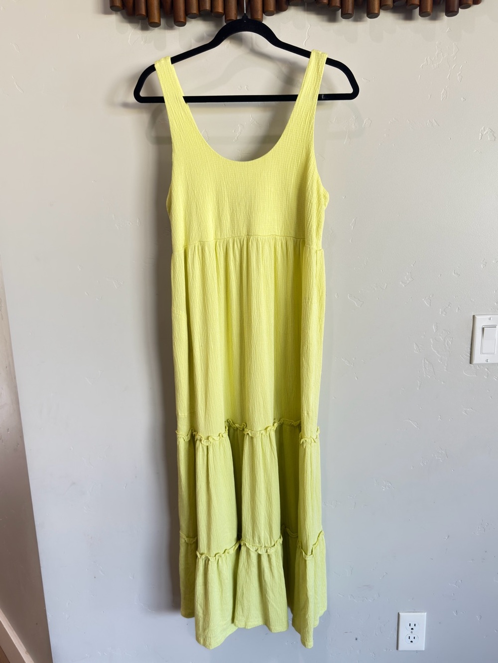 Scoop Women's Sleeveless Tiered Midi Sundress yellow size large